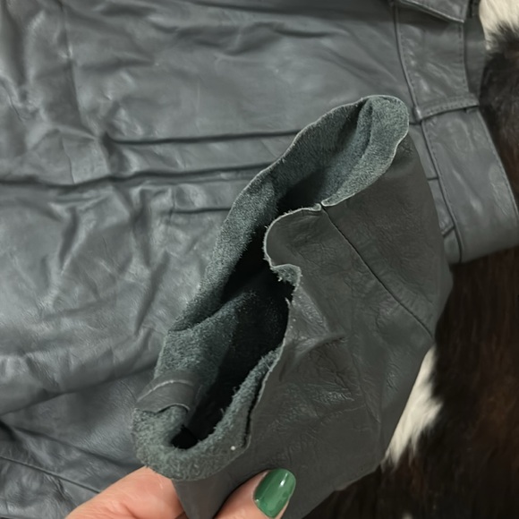 Women's Vintage Leather Pants - Picture 3 of 6